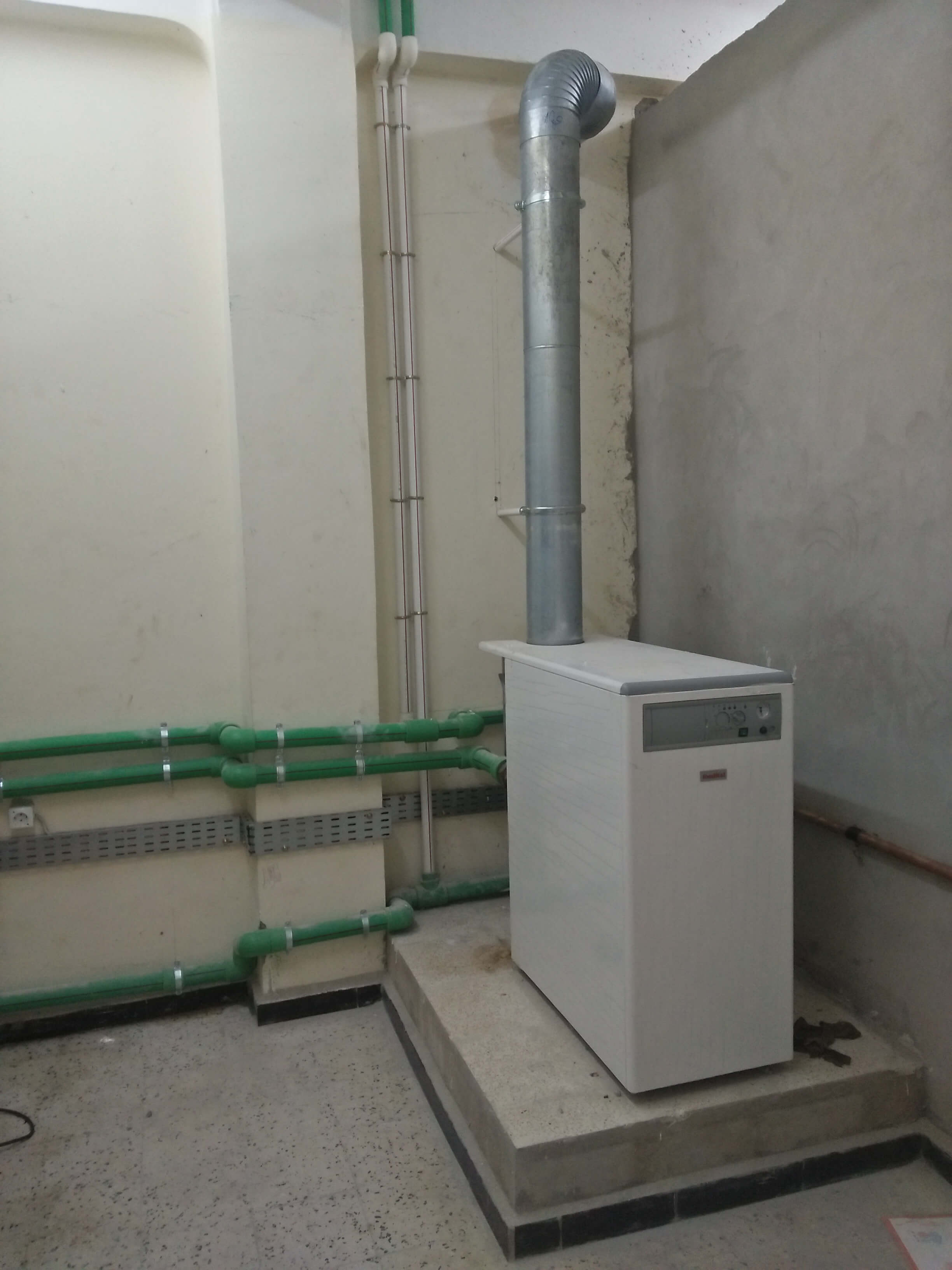 http://chauffage-algerie.com/wp-content/uploads/2019/05/IMG20190318154744.jpg